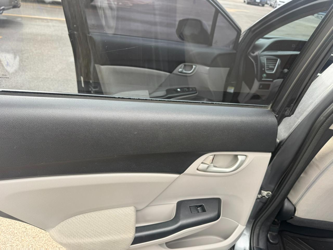 Honda Civic Sdn 4dr Auto LX 2013