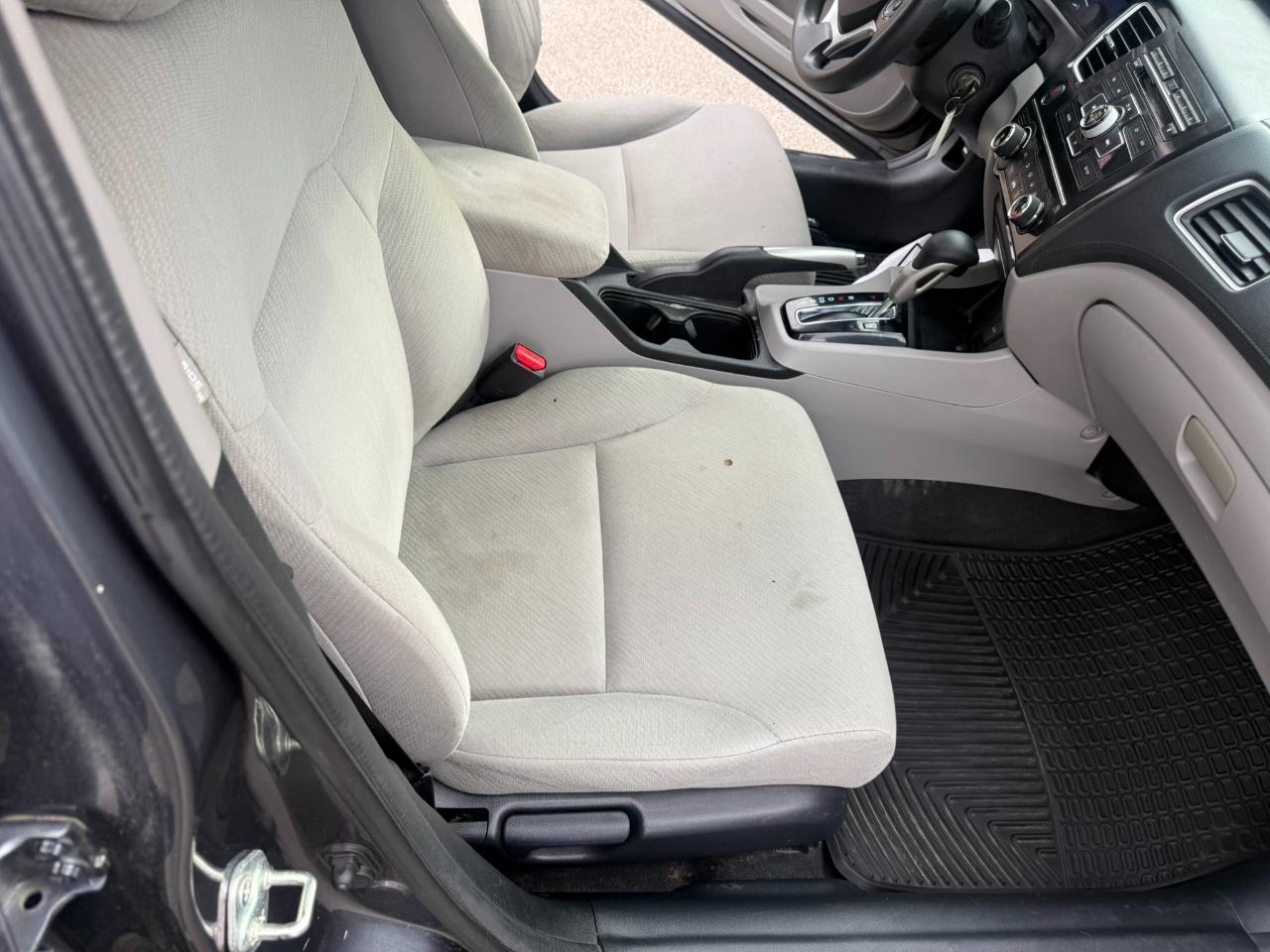 Honda Civic Sdn 4dr Auto LX 2013