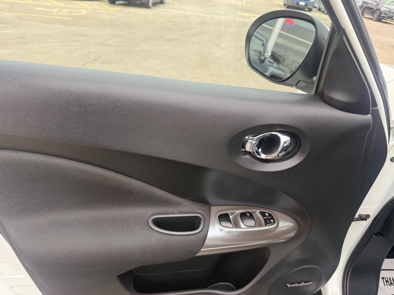 Nissan Juke 5dr Wgn CVT SL FWD 2014