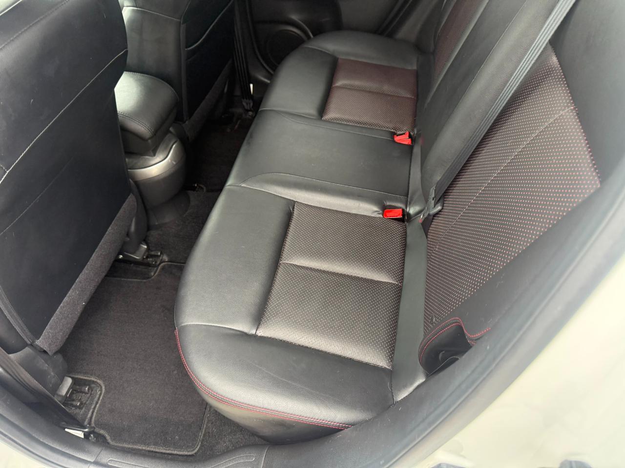 Nissan Juke 5dr Wgn CVT SL FWD 2014