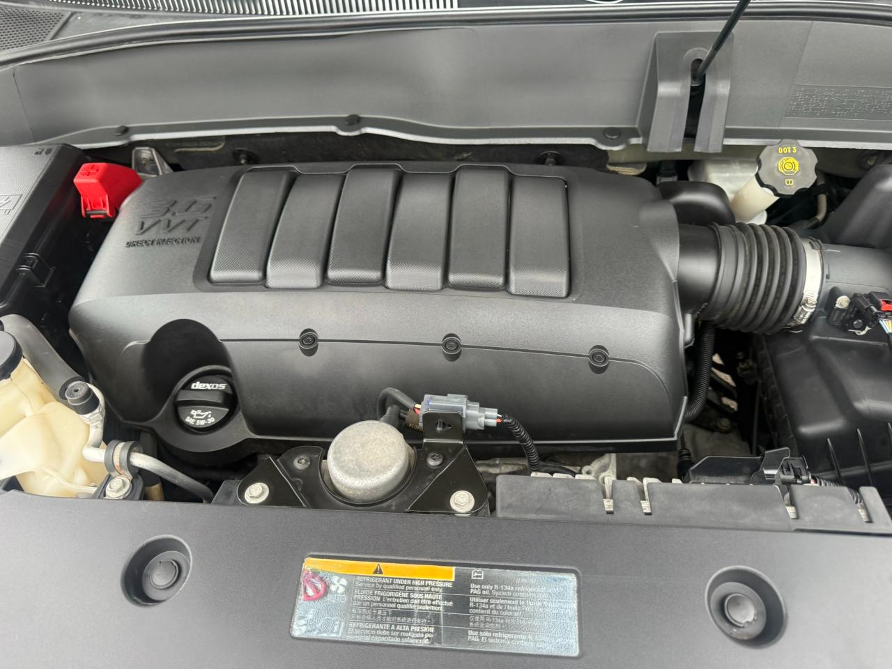 GMC Acadia AWD 4dr SLT w/SLT-1 2015