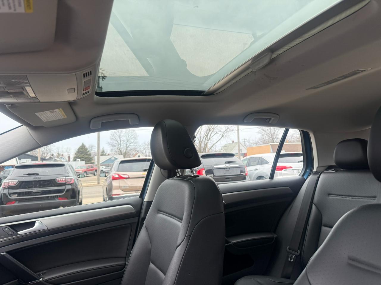 Volkswagen Golf 4dr HB Auto TSI S 2016