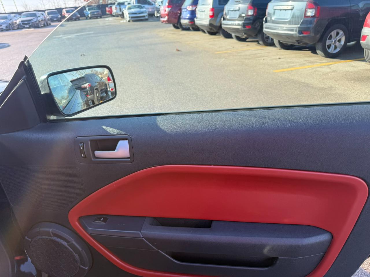 Ford Mustang 2dr Conv Premium 2005