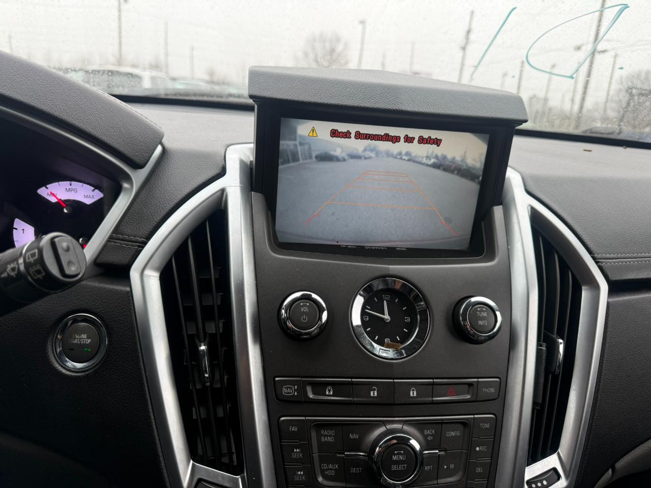 Cadillac SRX AWD 4dr Premium Collection 2011