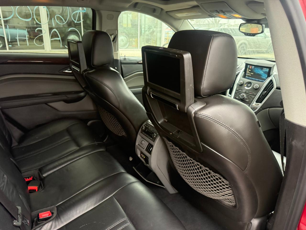 Cadillac SRX AWD 4dr Premium Collection 2011