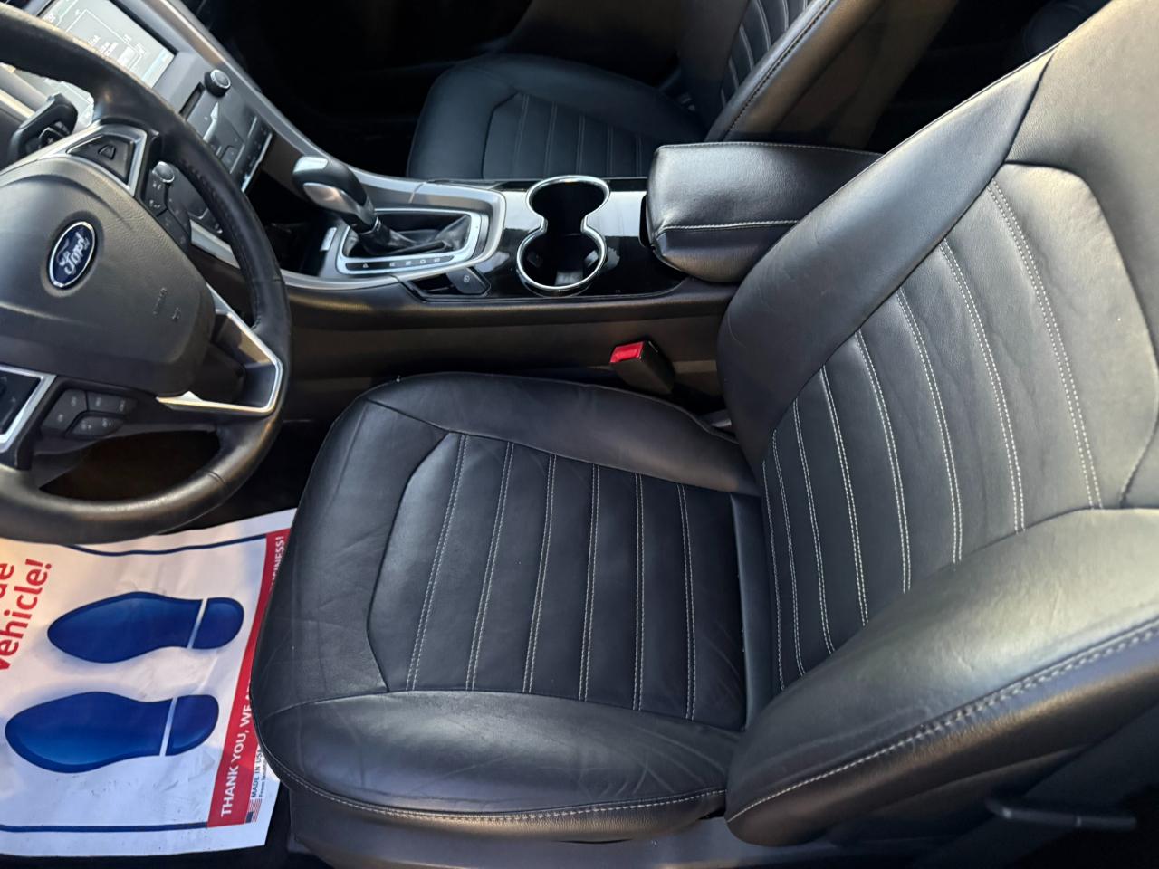 Ford Fusion 4dr Sdn SE FWD 2015