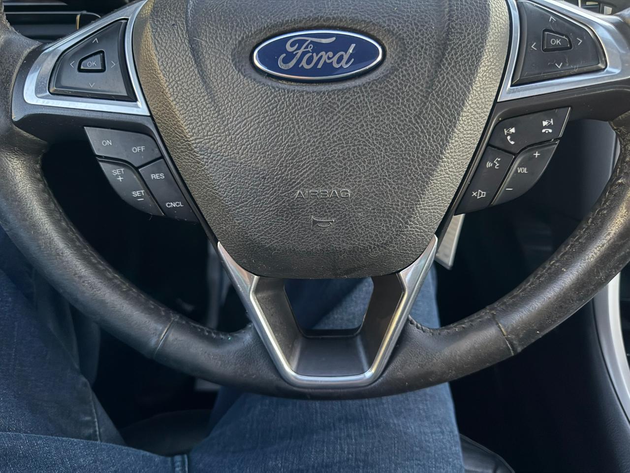 Ford Fusion 4dr Sdn SE FWD 2015