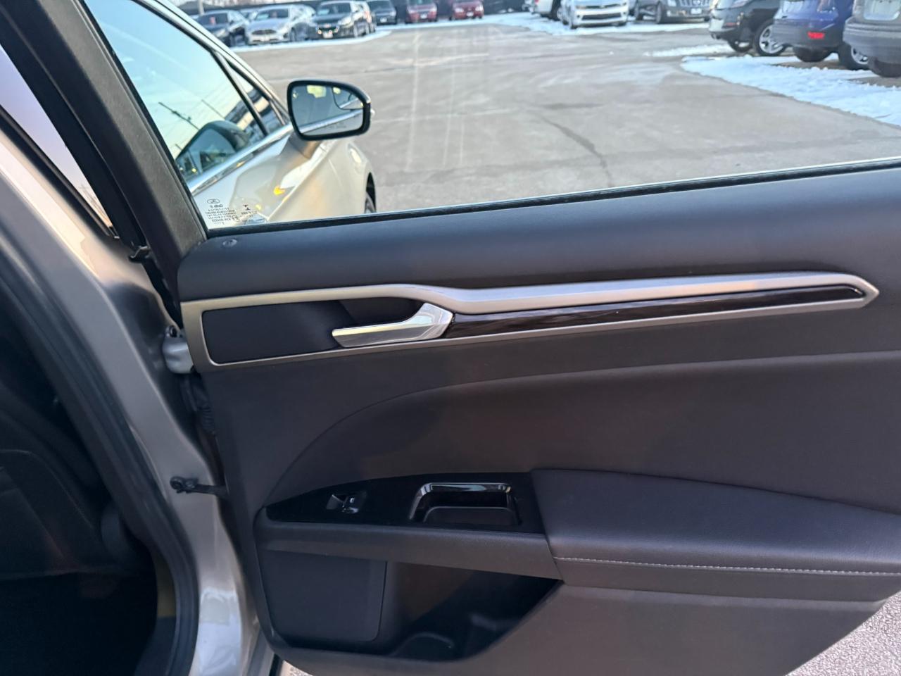 Ford Fusion 4dr Sdn SE FWD 2015