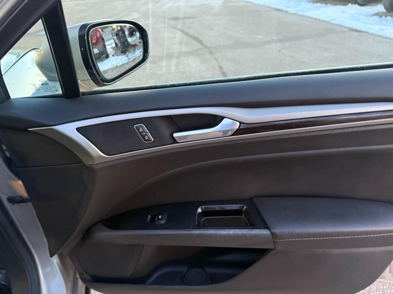 Ford Fusion 4dr Sdn SE FWD 2015