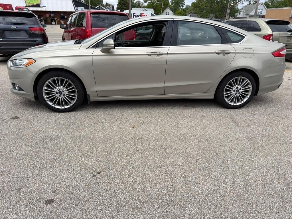 Ford Fusion 4dr Sdn SE FWD 2015