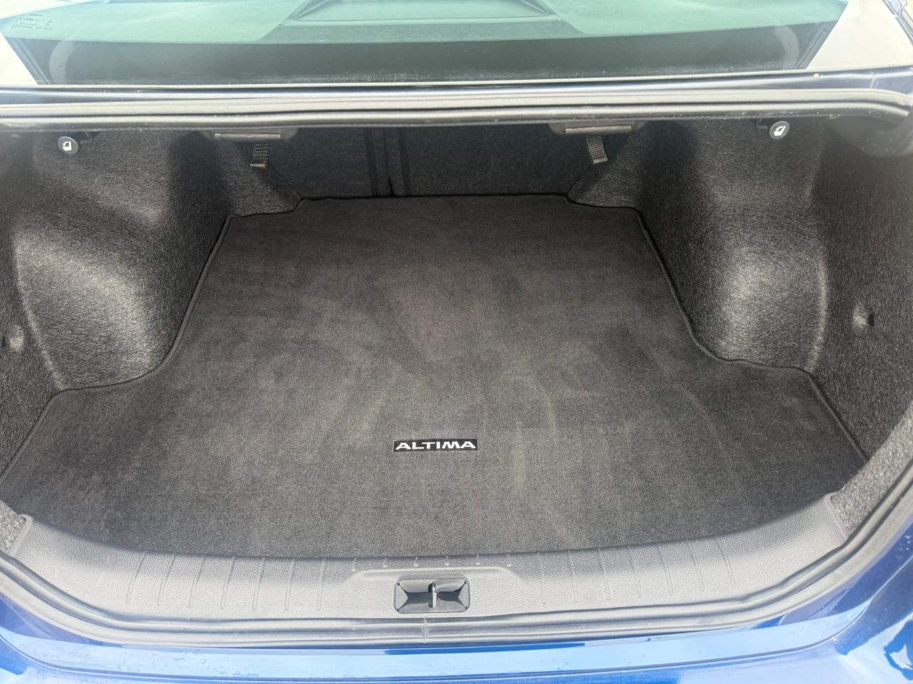 Nissan Altima 2.5 S Sedan 2024