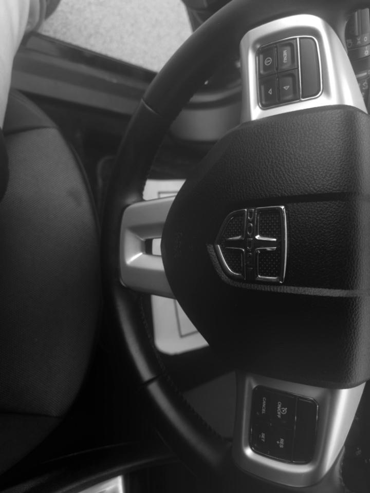 Dodge Avenger 4dr Sdn SXT 2013