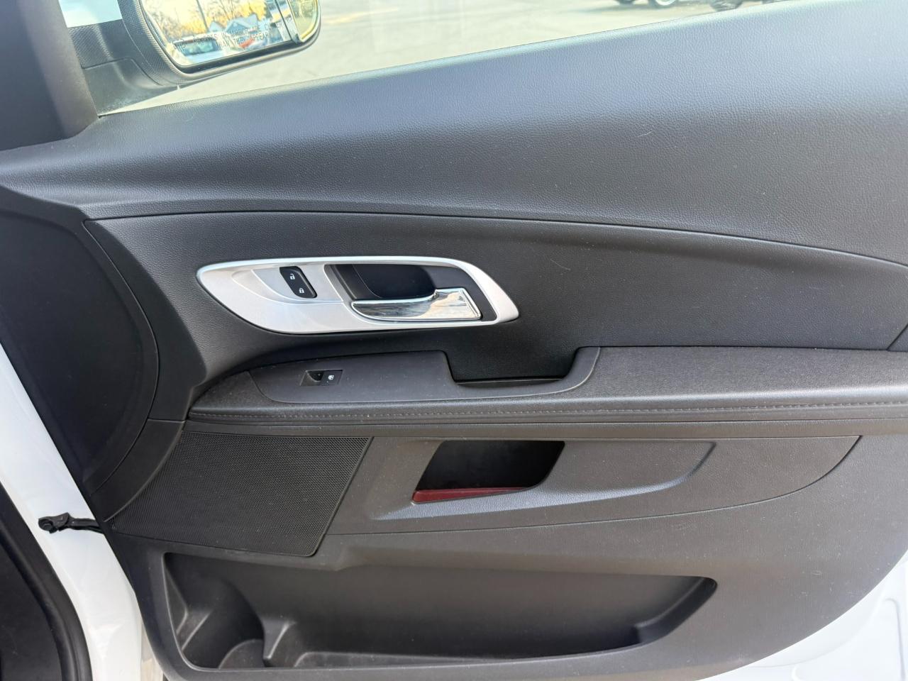 Chevrolet Equinox FWD 4dr LT w/1LT 2017