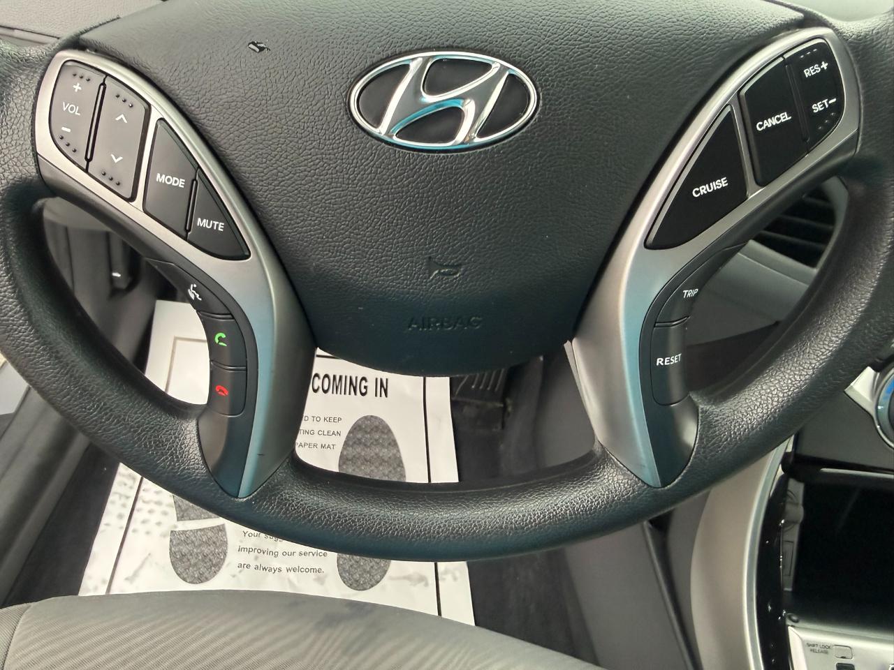 Hyundai Elantra 4dr Sdn Auto GLS (Ulsan Plant) 2013