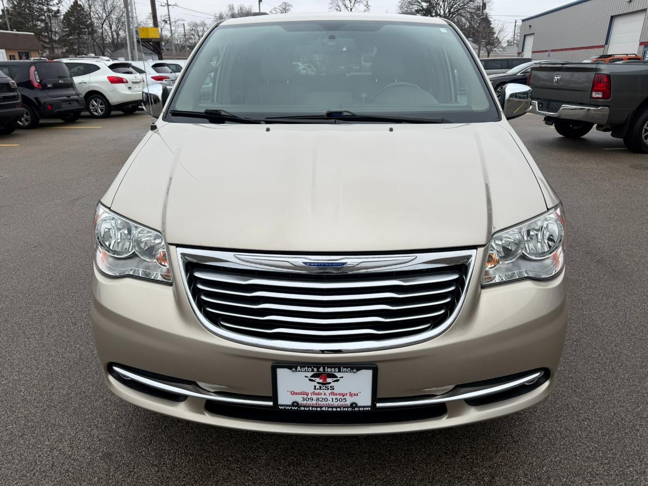 Chrysler Town & Country 4dr Wgn Touring-L 2015