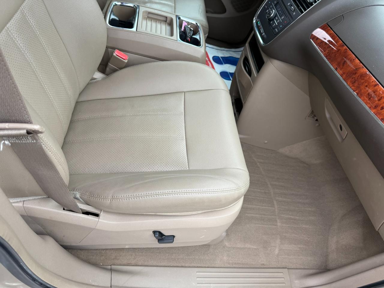 Chrysler Town & Country 4dr Wgn Touring-L 2015