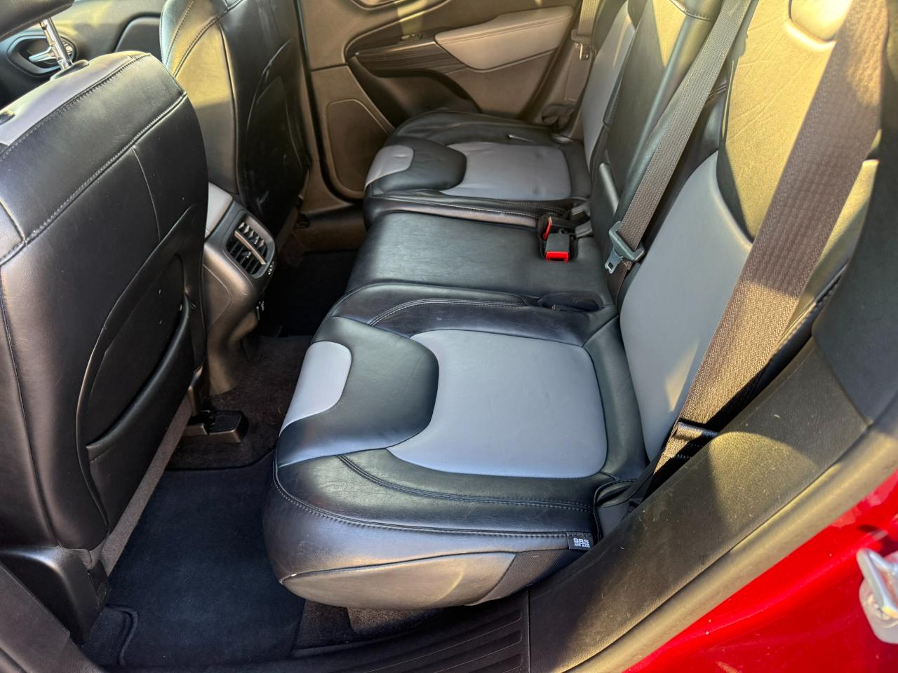 Jeep Cherokee FWD 4dr Limited 2014