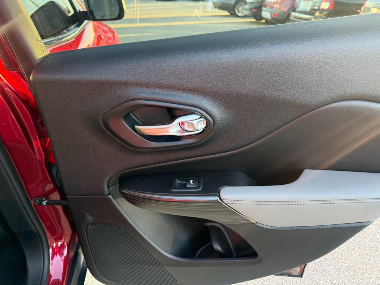 Jeep Cherokee FWD 4dr Limited 2014