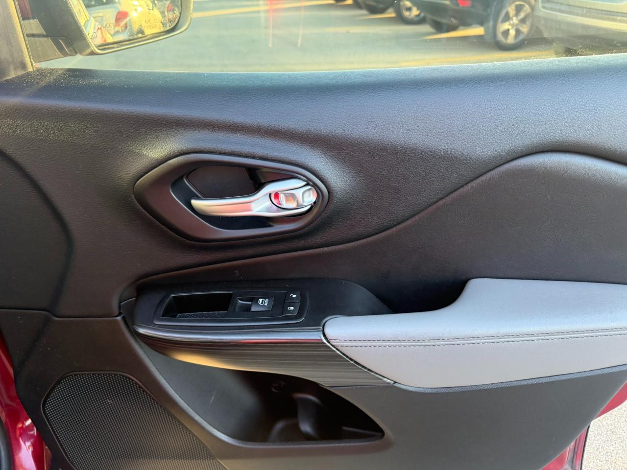 Jeep Cherokee FWD 4dr Limited 2014