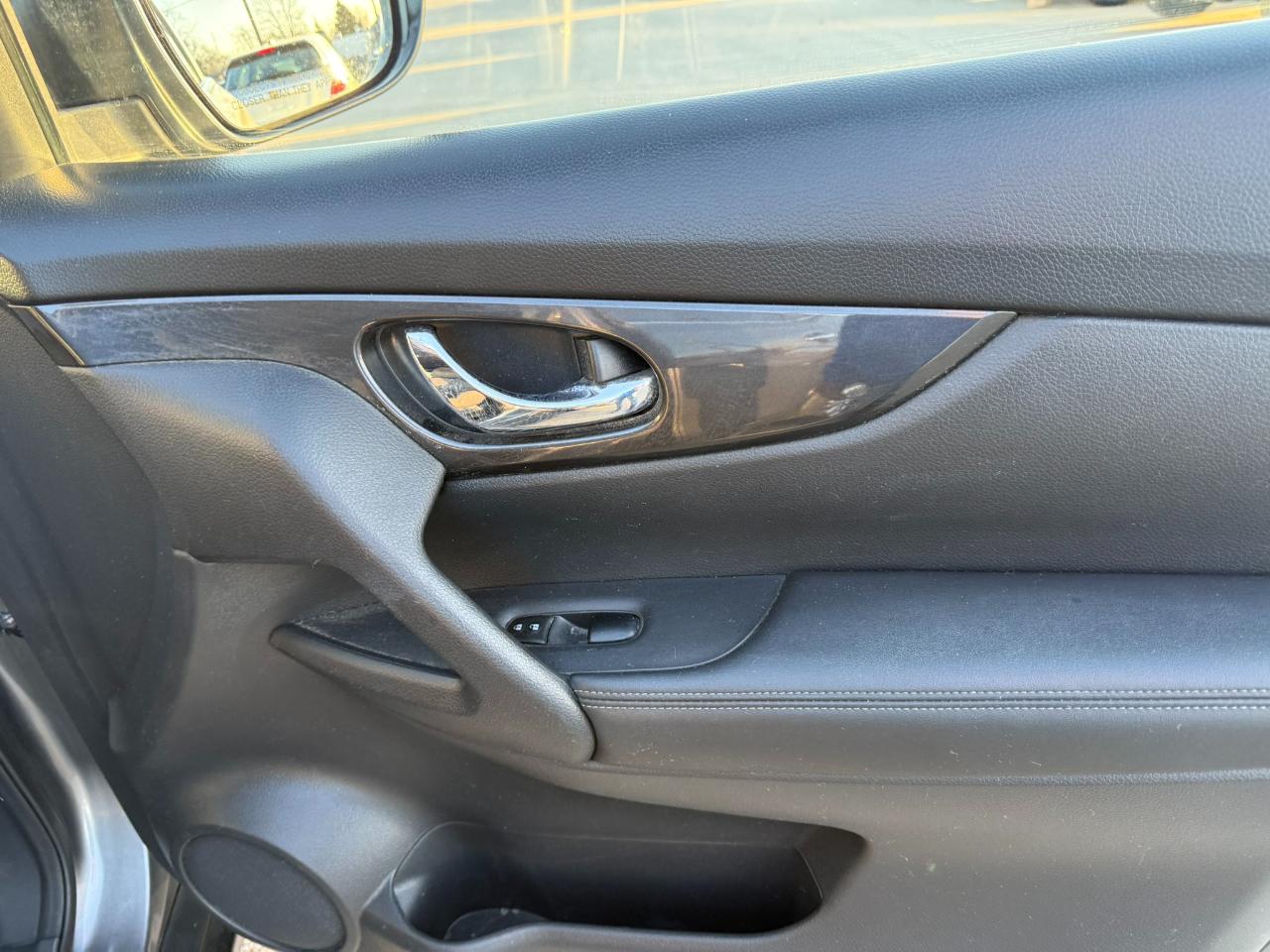 Nissan Rogue FWD SV 2017