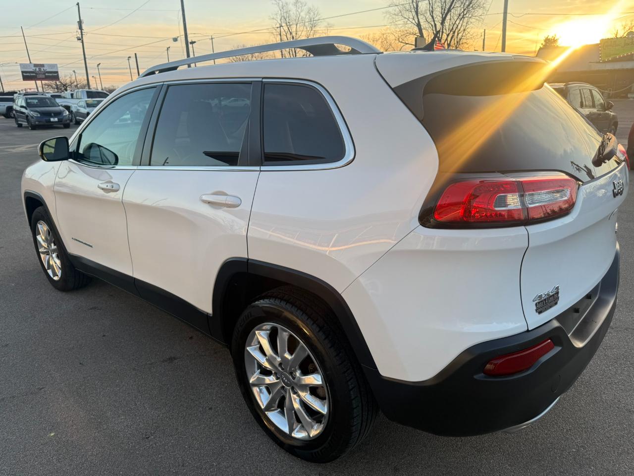 Jeep Cherokee 4WD 4dr Limited 2015