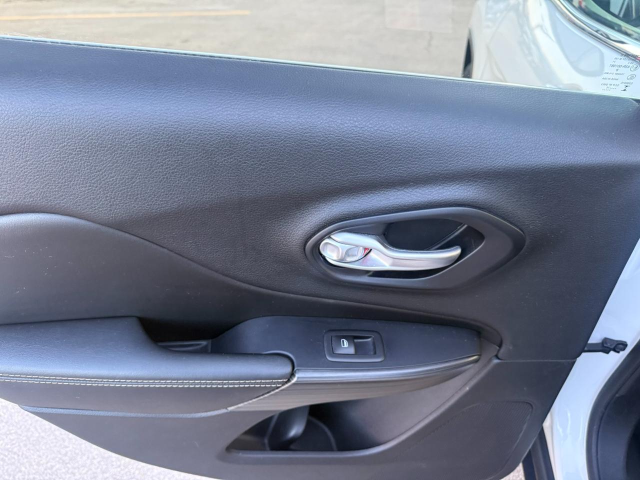 Jeep Cherokee 4WD 4dr Limited 2015