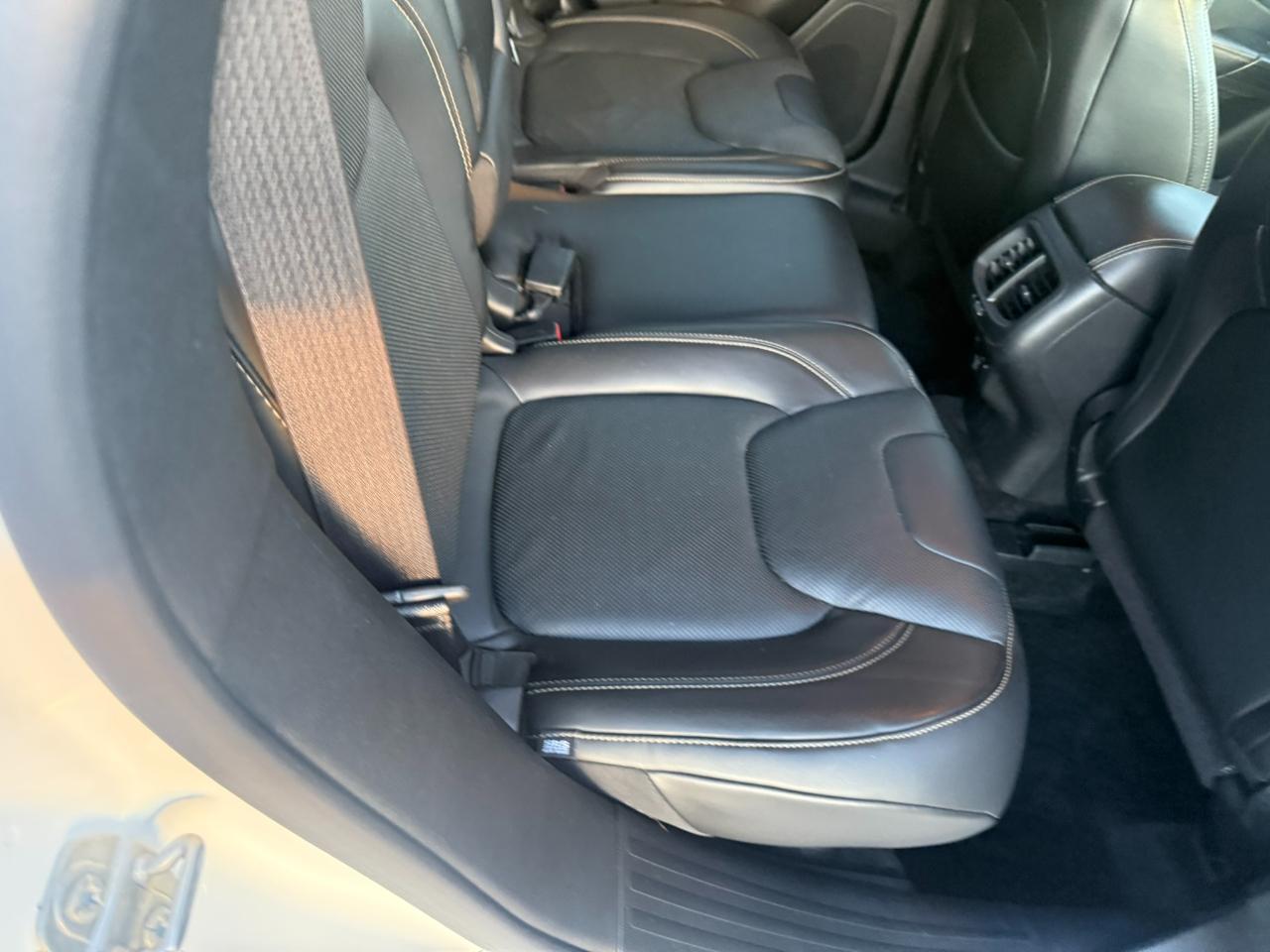 Jeep Cherokee 4WD 4dr Limited 2015