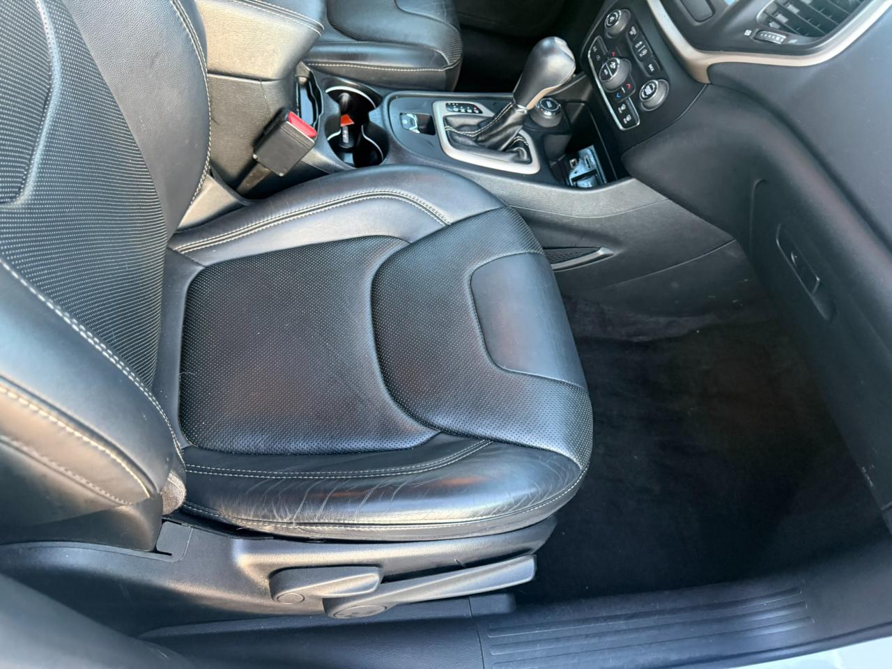 Jeep Cherokee 4WD 4dr Limited 2015