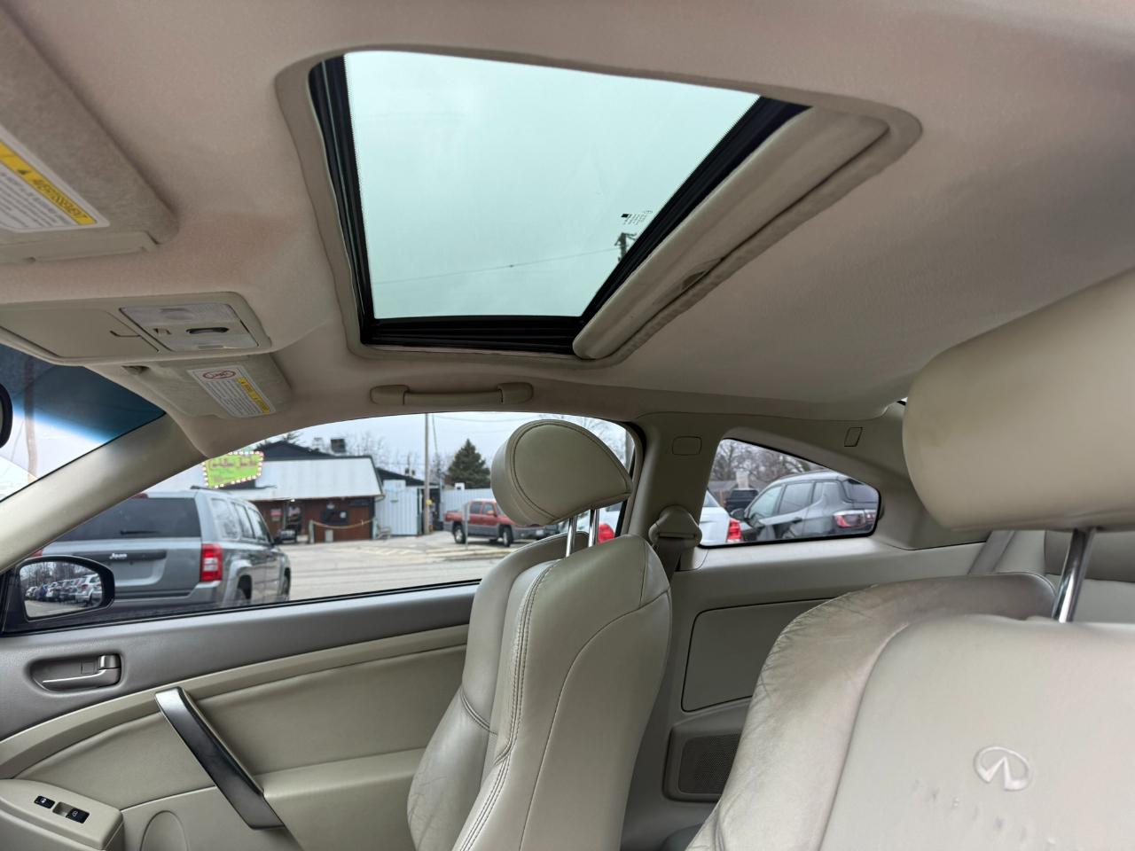 Infiniti G35 Coupe 2dr Cpe Auto w/Leather 2004