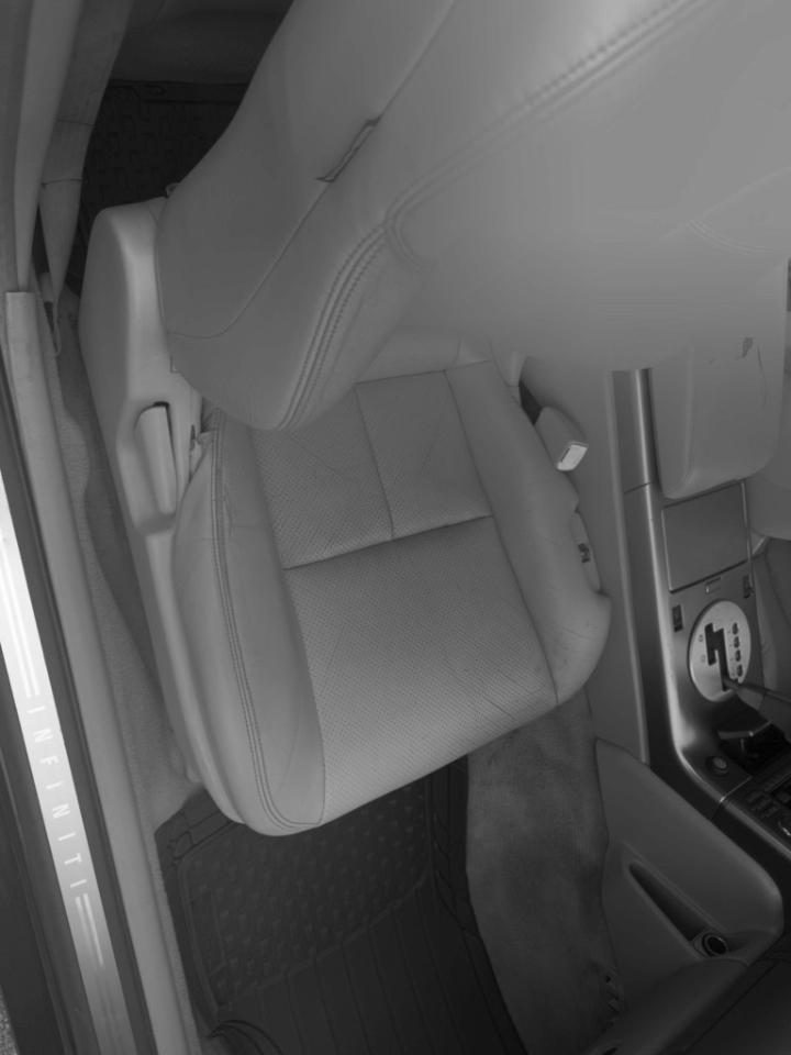 Infiniti G35 Coupe 2dr Cpe Auto w/Leather 2004