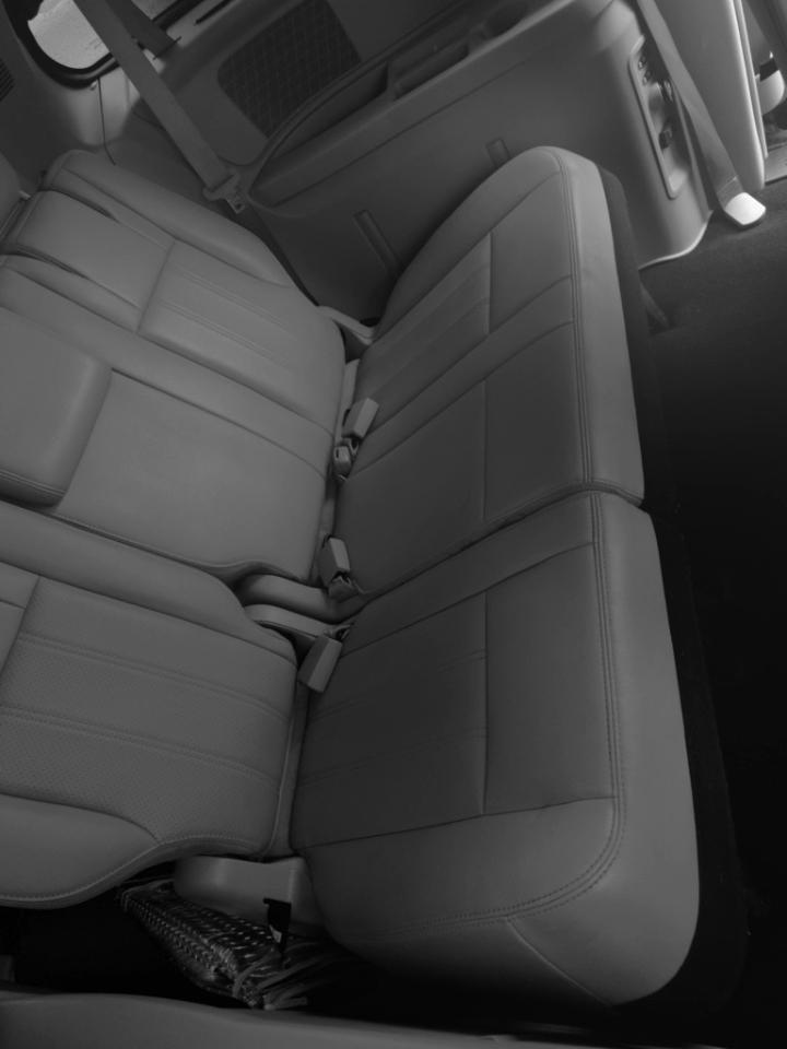 Chrysler Town & Country 4dr Wgn Touring-L 2012