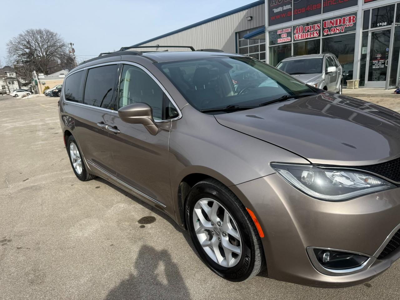 Chrysler Pacifica Touring-L FWD 2017