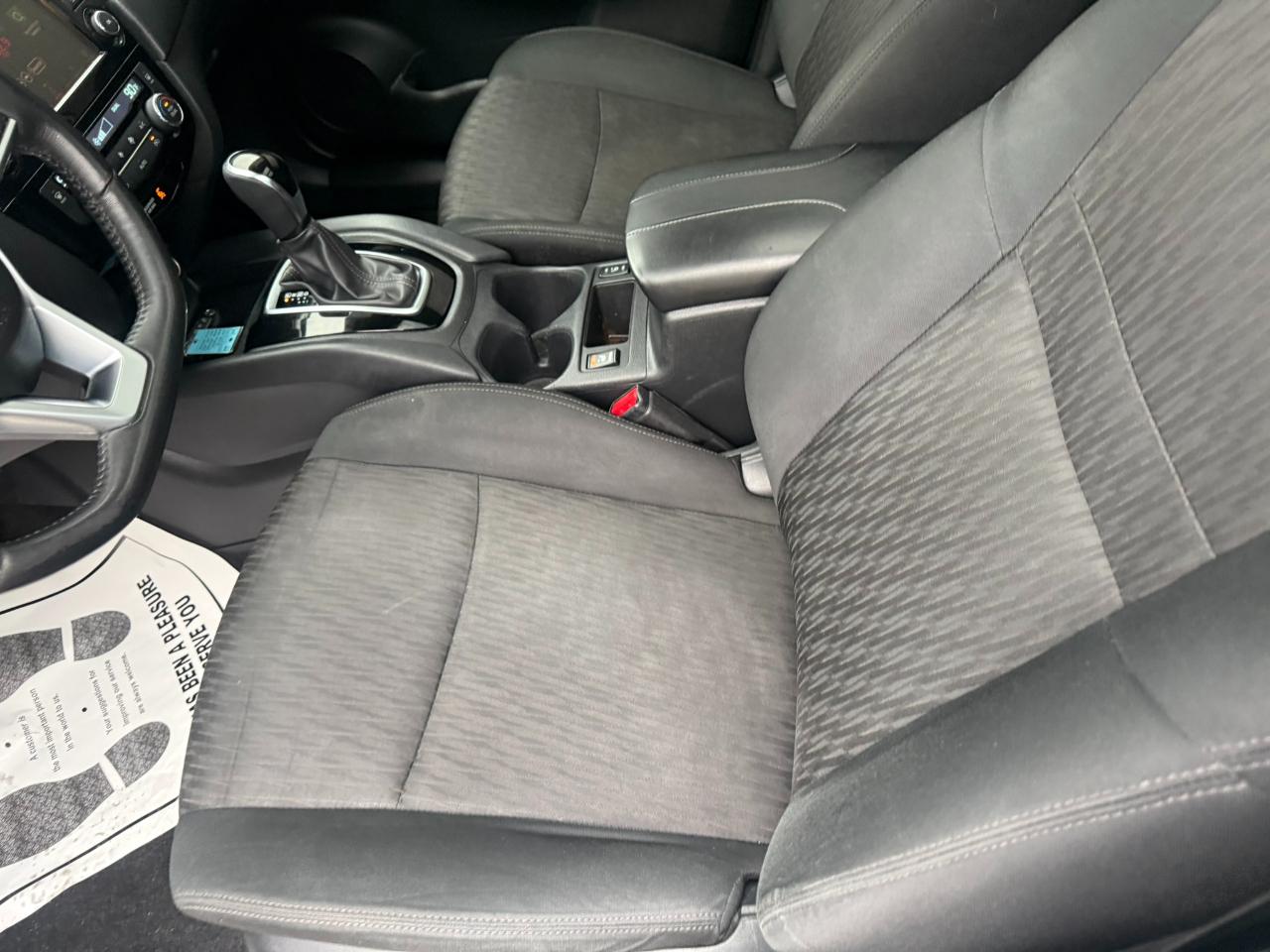 Nissan Rogue AWD SV 2018