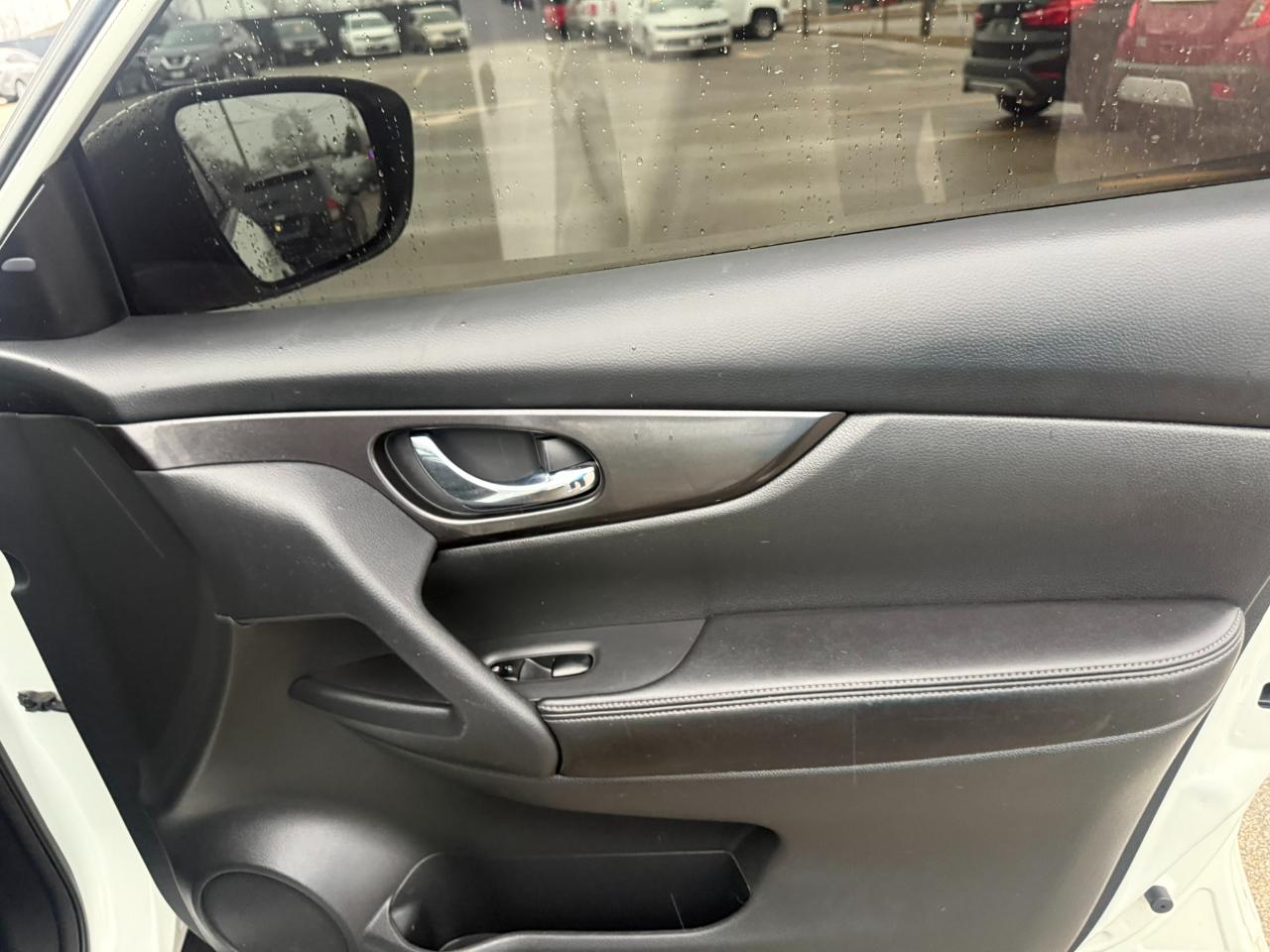 Nissan Rogue AWD SV 2018