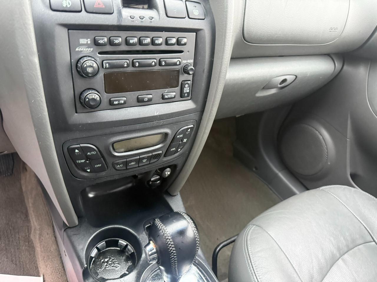 Hyundai Santa Fe 4dr GLS 2WD Auto 3.5L V6 2004