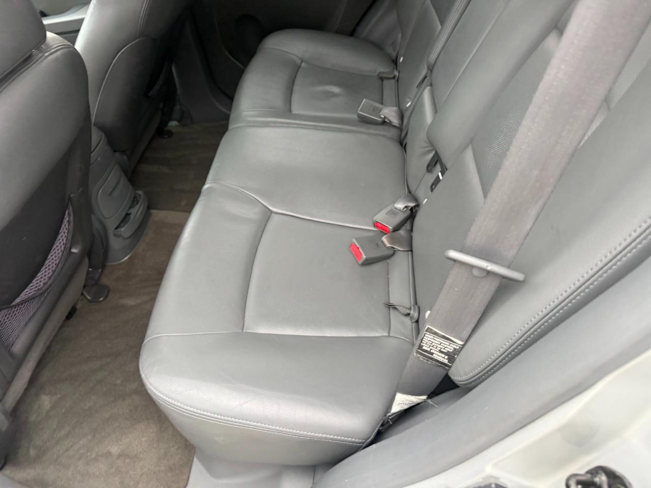 Hyundai Santa Fe 4dr GLS 2WD Auto 3.5L V6 2004