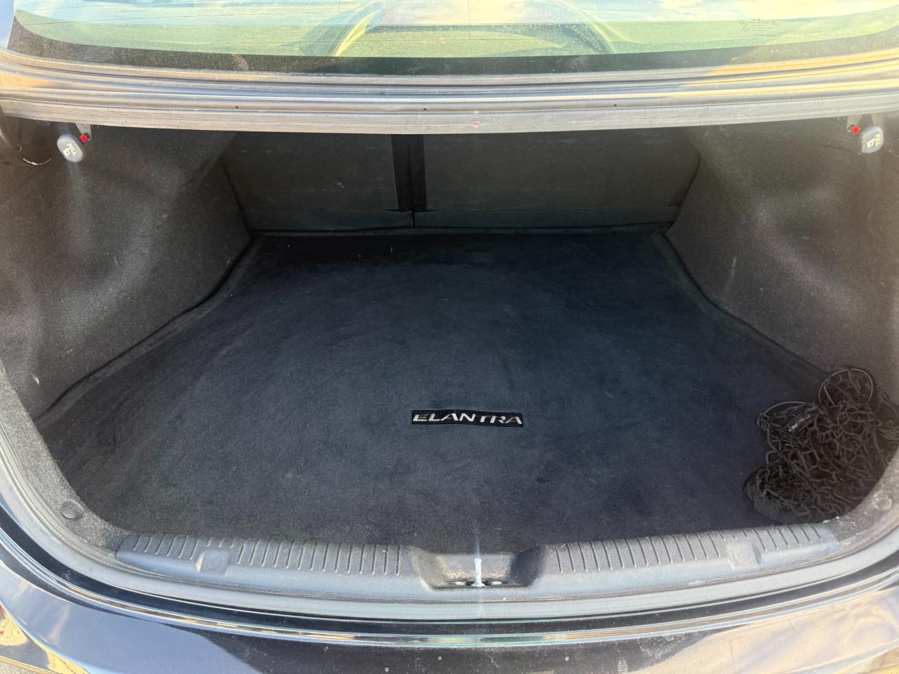 Hyundai Elantra 4dr Sdn Auto GLS (Ulsan Plant) 2013