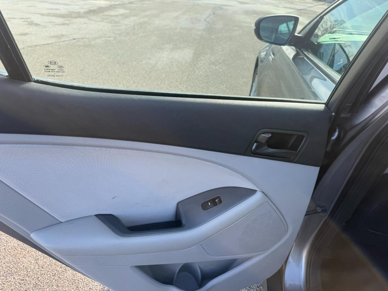 Kia Optima 4dr Sdn LX 2015