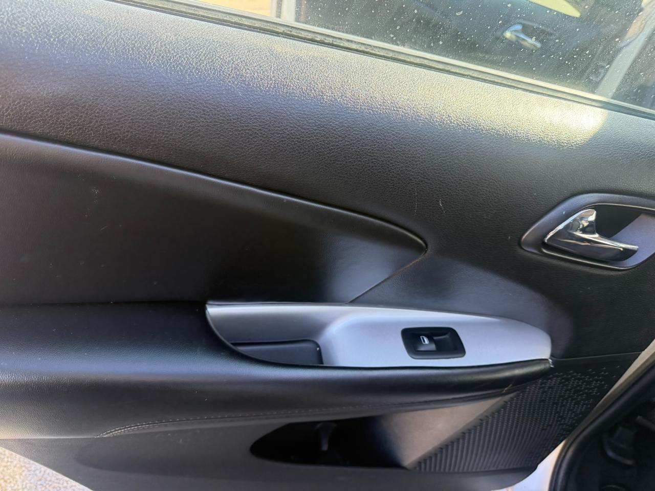 Dodge Journey FWD 4dr SE 2014