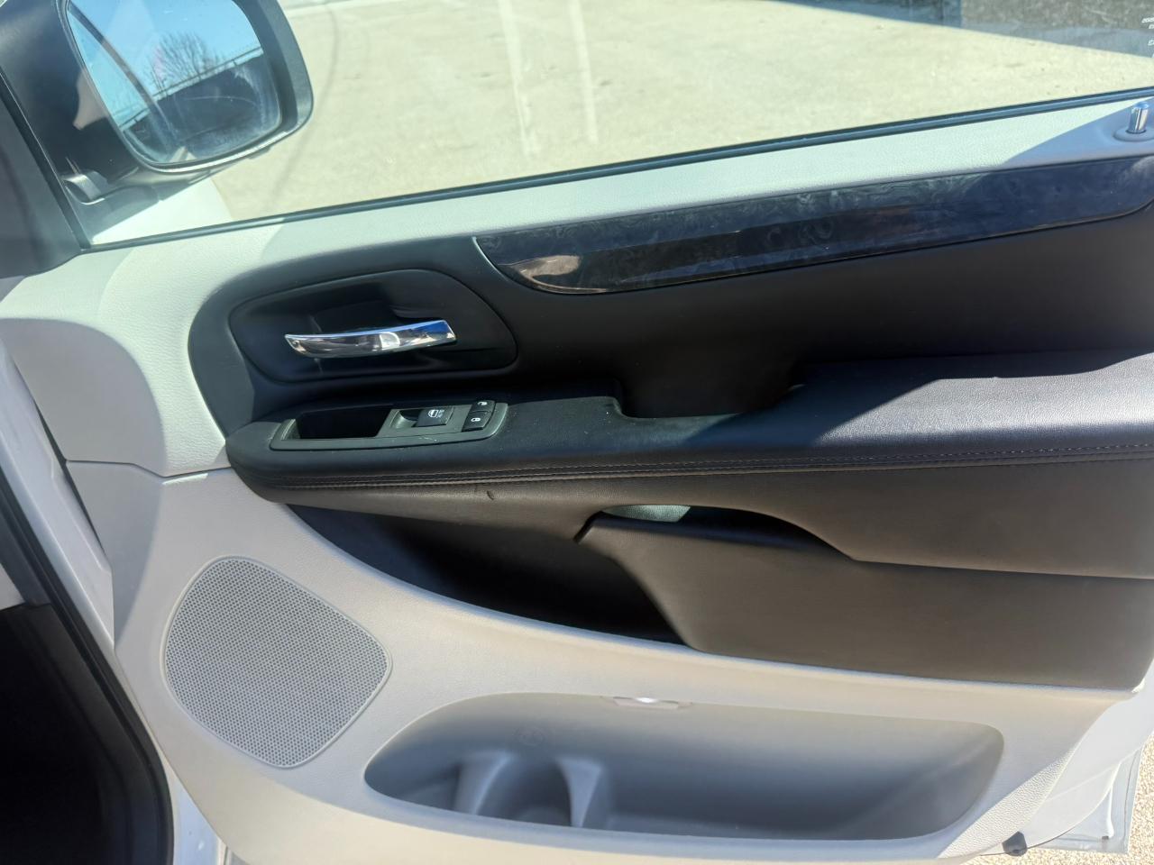 Dodge Grand Caravan 4dr Wgn SXT 2013