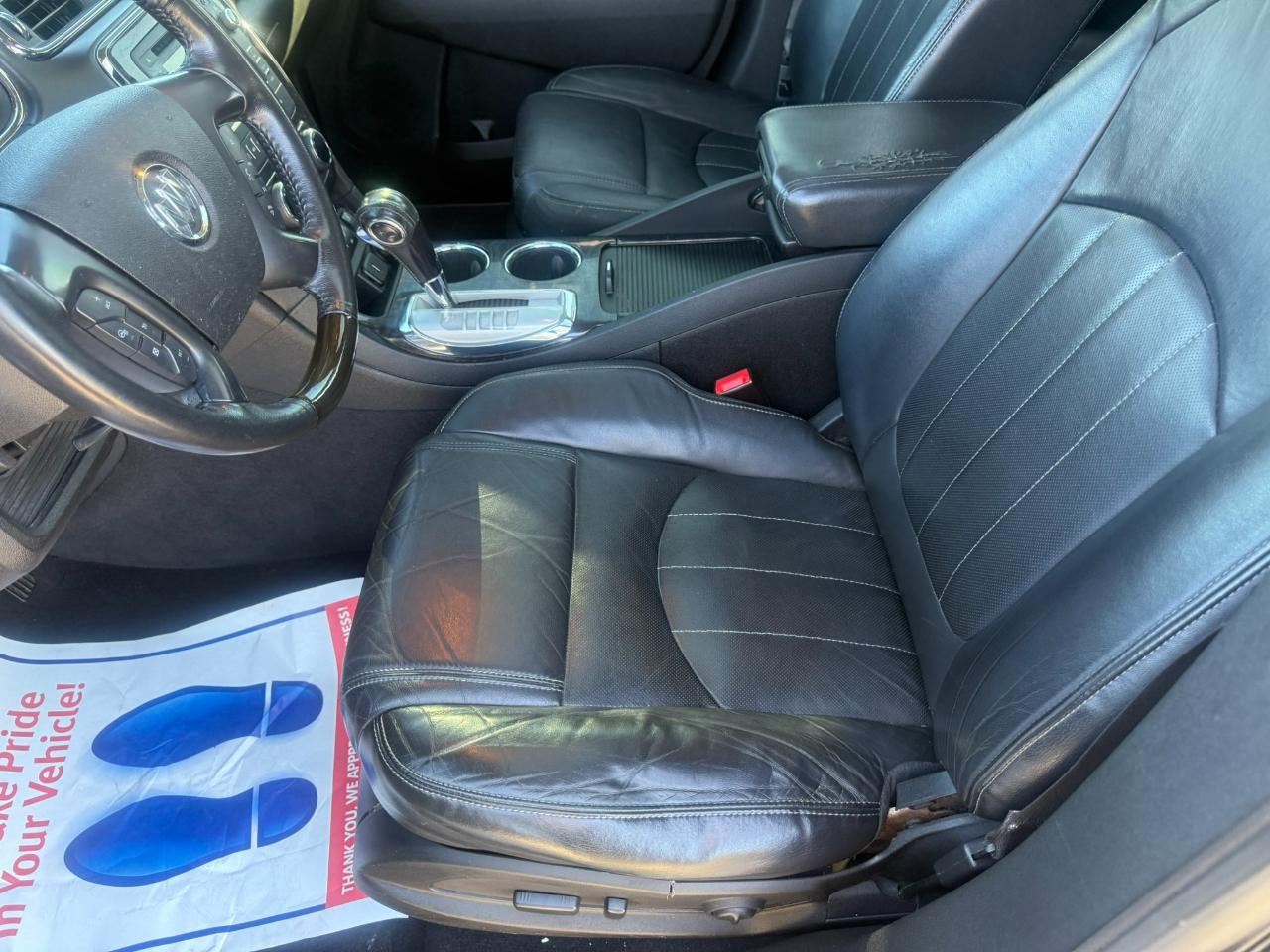 Buick Enclave FWD 4dr Leather 2015