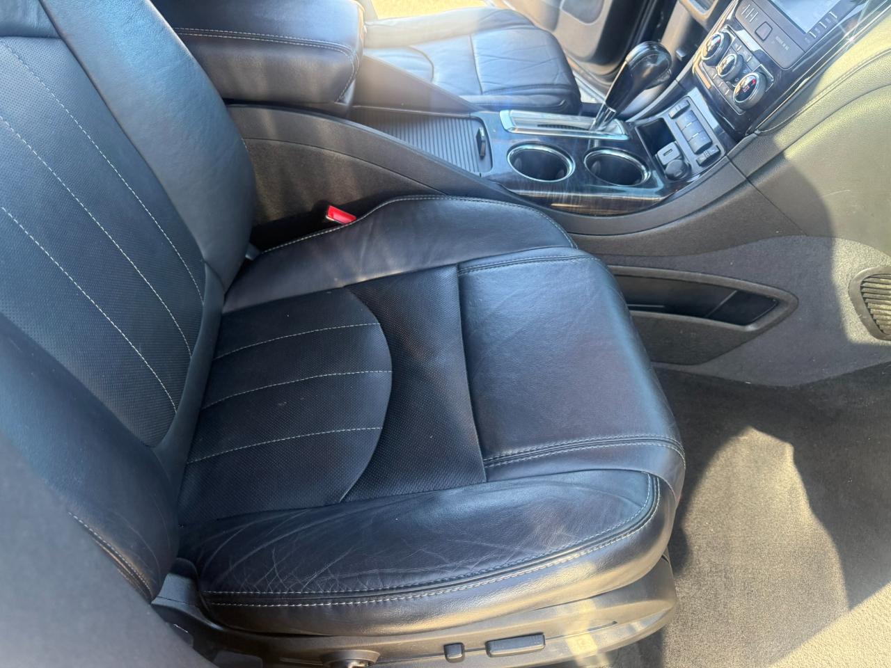 Buick Enclave FWD 4dr Leather 2015