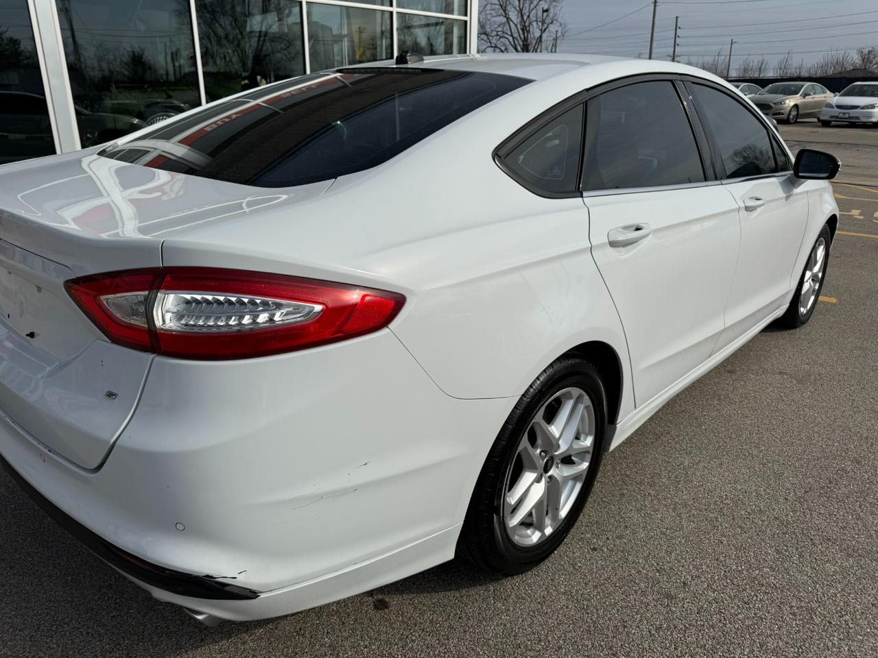 Ford Fusion 4dr Sdn SE FWD 2013