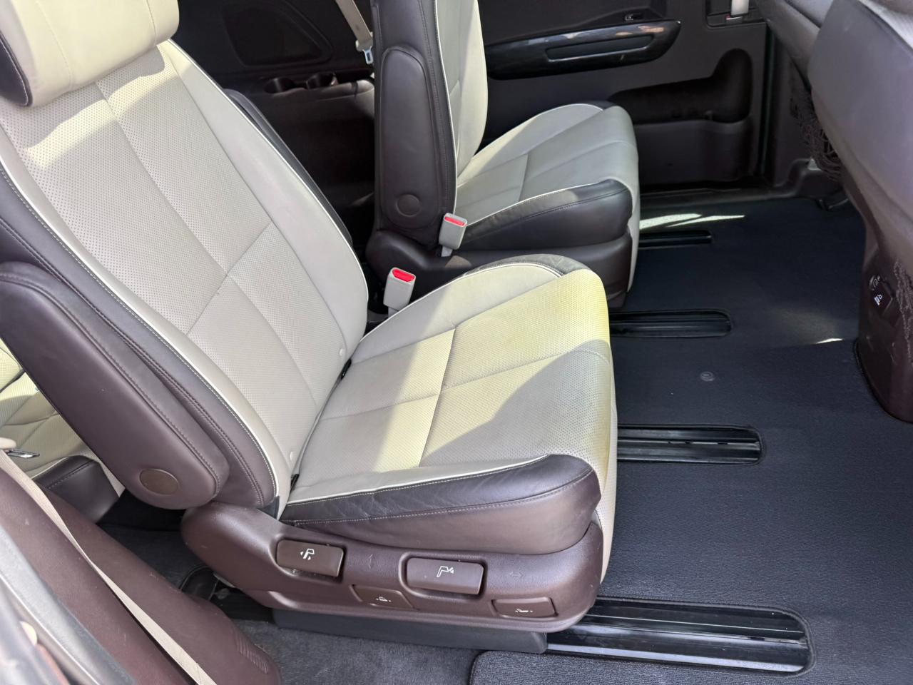 Kia Sedona 4dr Wgn SX-L 2015