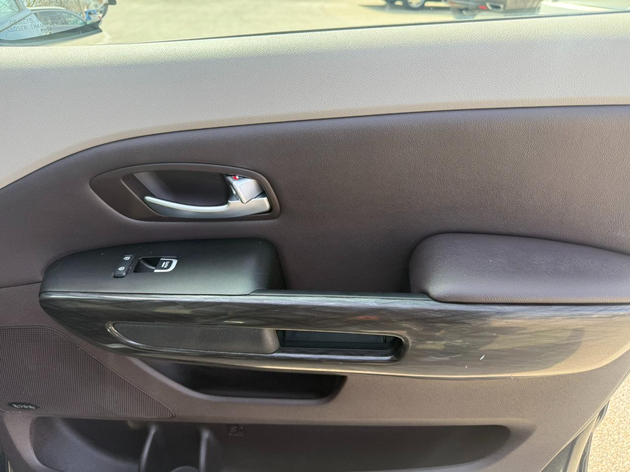 Kia Sedona 4dr Wgn SX-L 2015