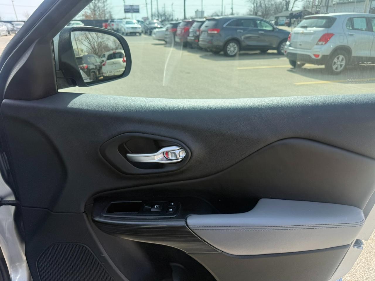 Jeep Cherokee 4WD 4dr Limited 2014