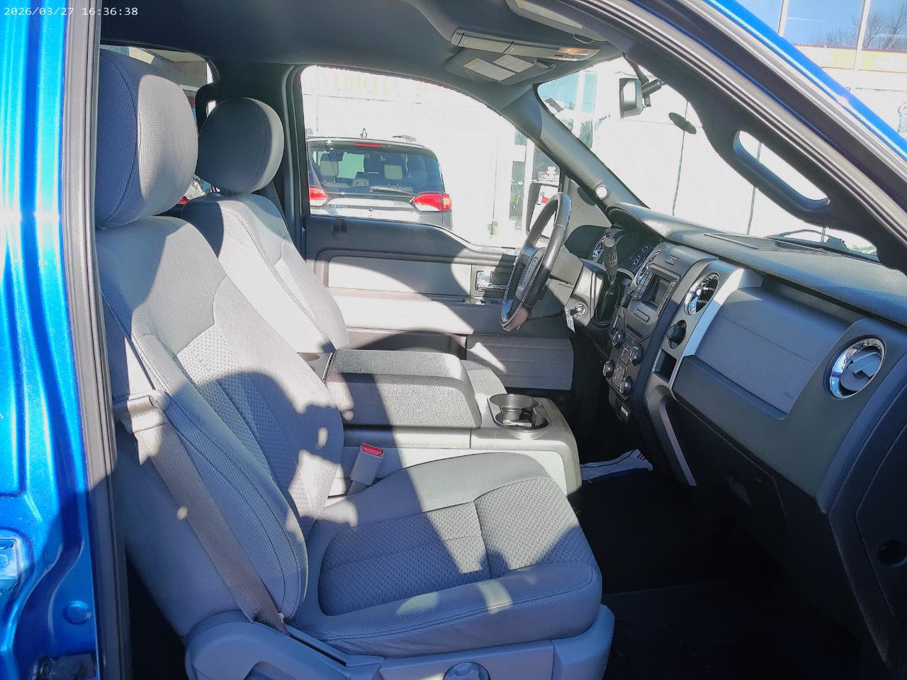 Ford F-150 4WD SuperCrew 145" King Ranch 2014