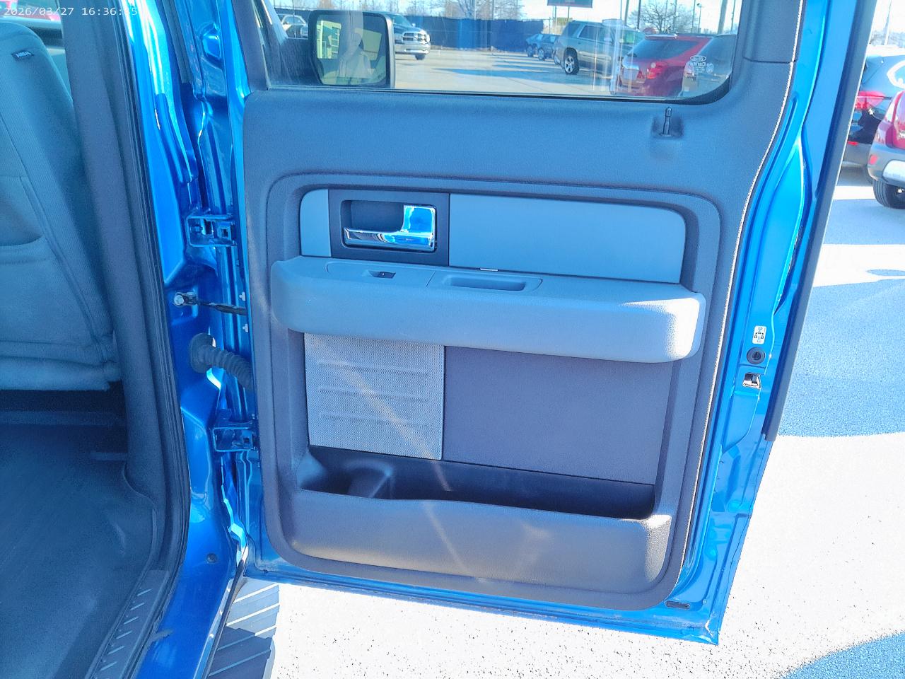 Ford F-150 4WD SuperCrew 145" King Ranch 2014