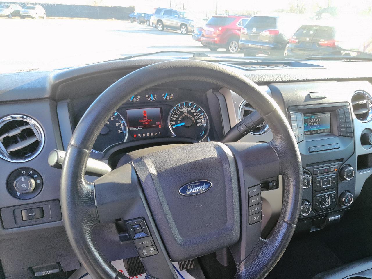 Ford F-150 4WD SuperCrew 145" King Ranch 2014