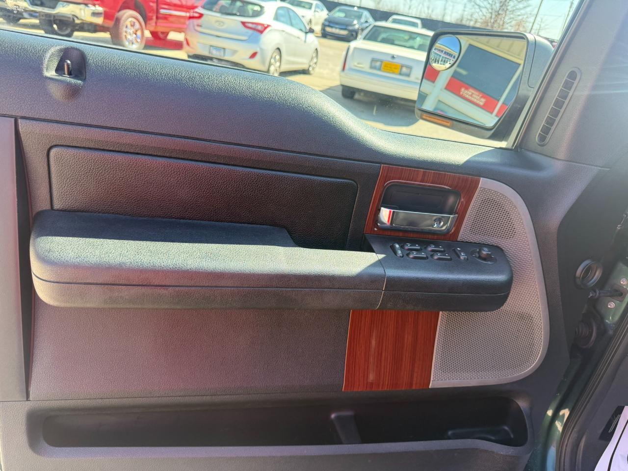 Ford F-150 4WD SuperCab 133" Lariat 2007